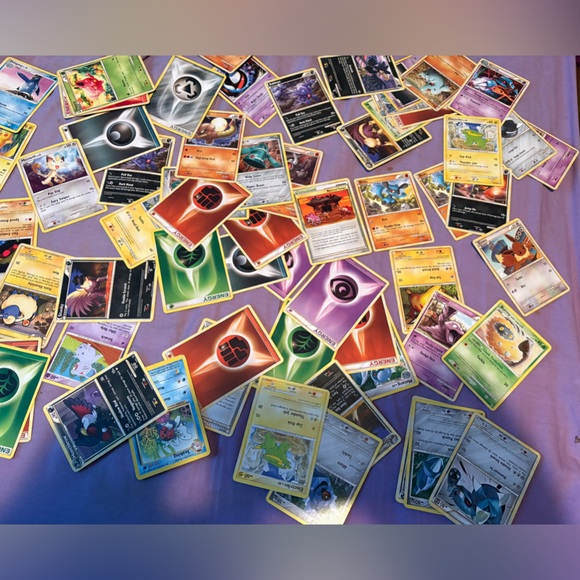 Pokemon Trading Cards - Picture 4 of 4